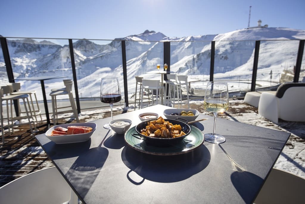 SUNDECK