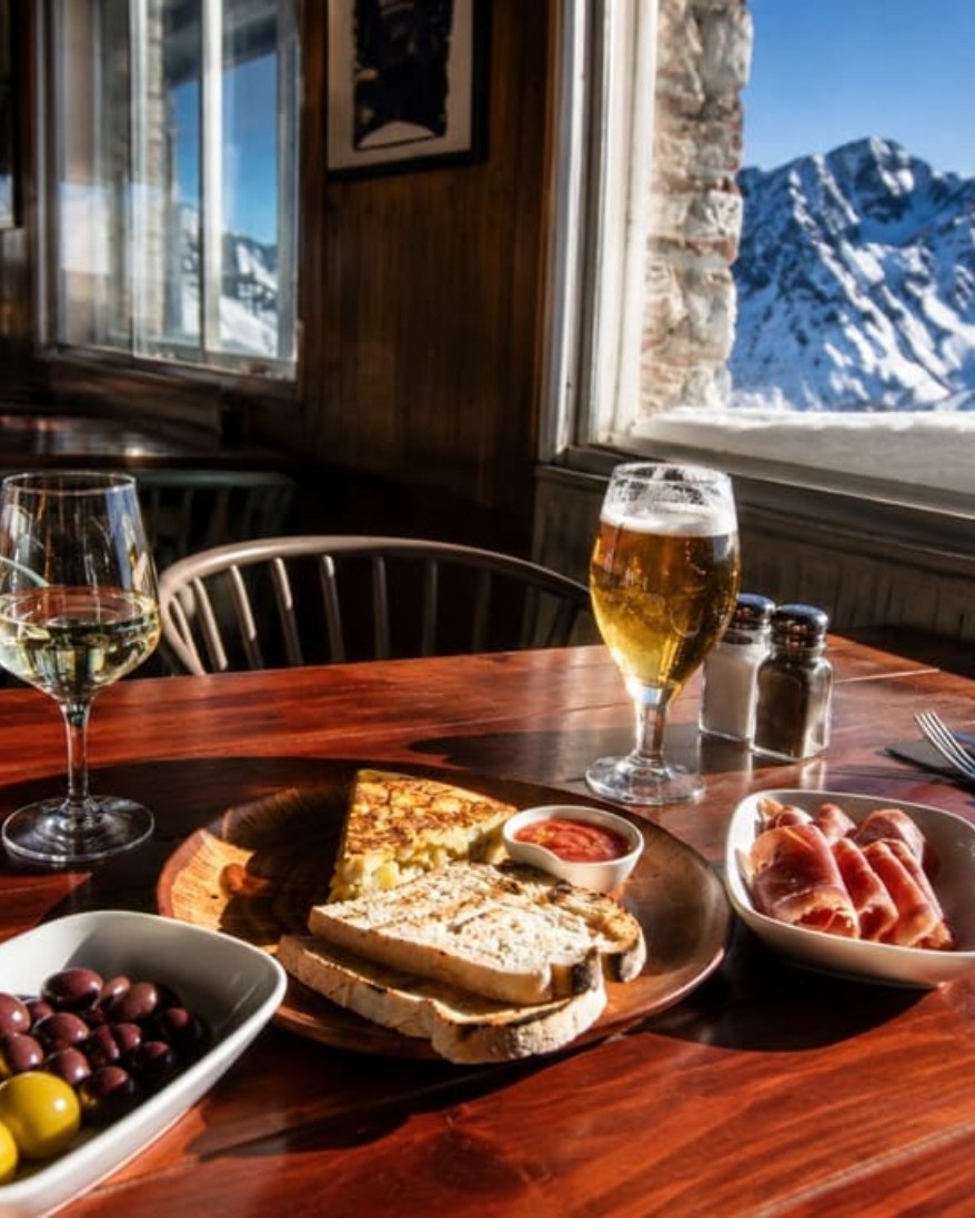 Cafetería del Pic Maià Mountain Hotel Andorra